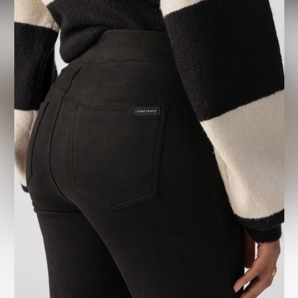 NWT Sanctuary /
FAUX SUEDE RUNWAY HIGH RISE LEGGING BLACK - Picture 3 of 16